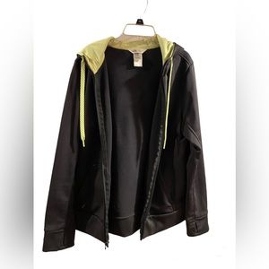 The North Face Women’s Large Sporty Jacket